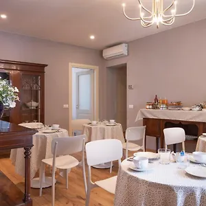  Bed & Breakfast In Lucus Italia